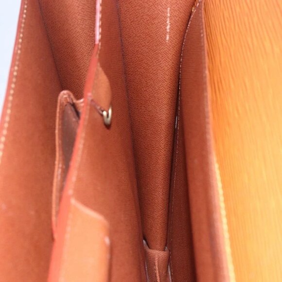 LOUIS VUITTON Epi Serviette Conseiller Zipangu Gold M54428 LV Auth 151087 - Picture 13 of 16